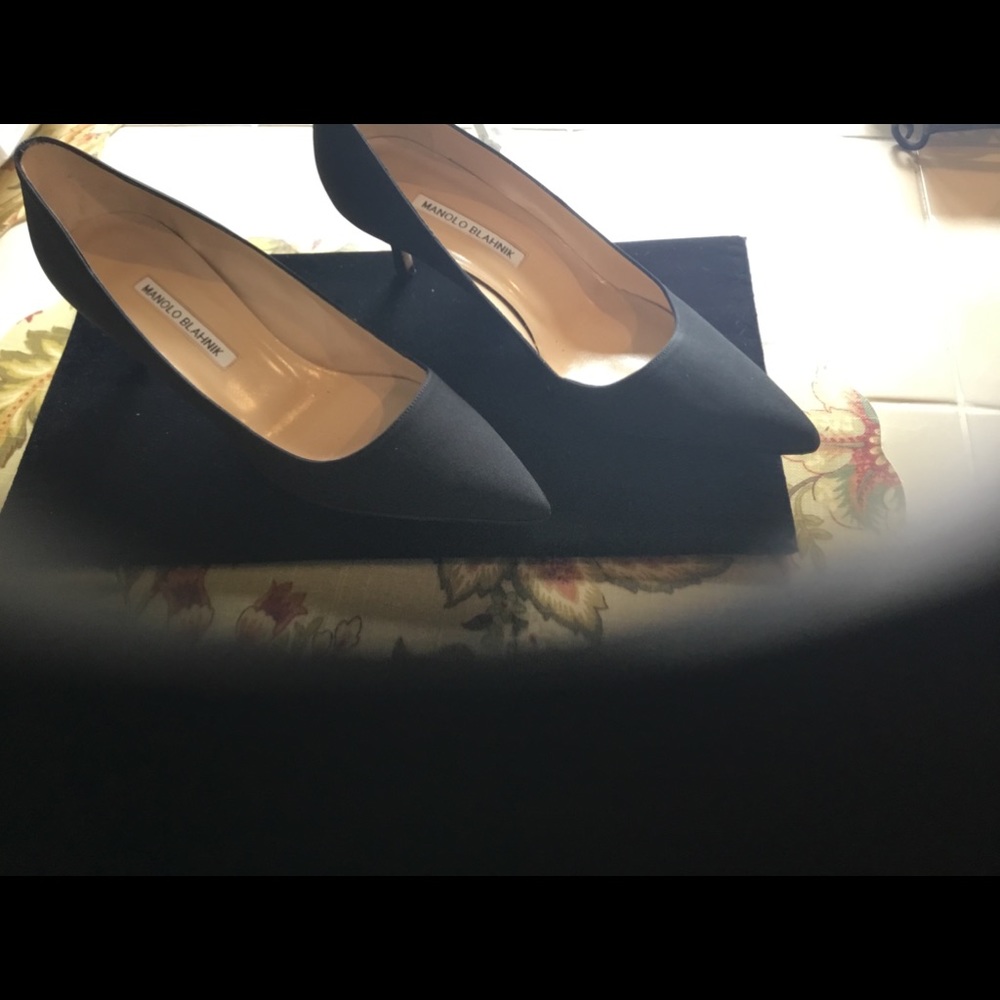 Manolo blahnik pumps